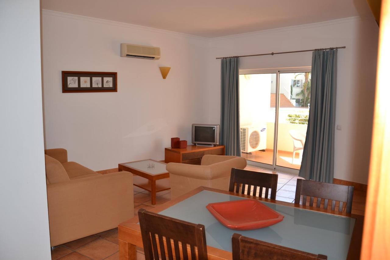 Bel Appartement Au Bord De La Mer De Porto De Mos Lagos Buitenkant foto