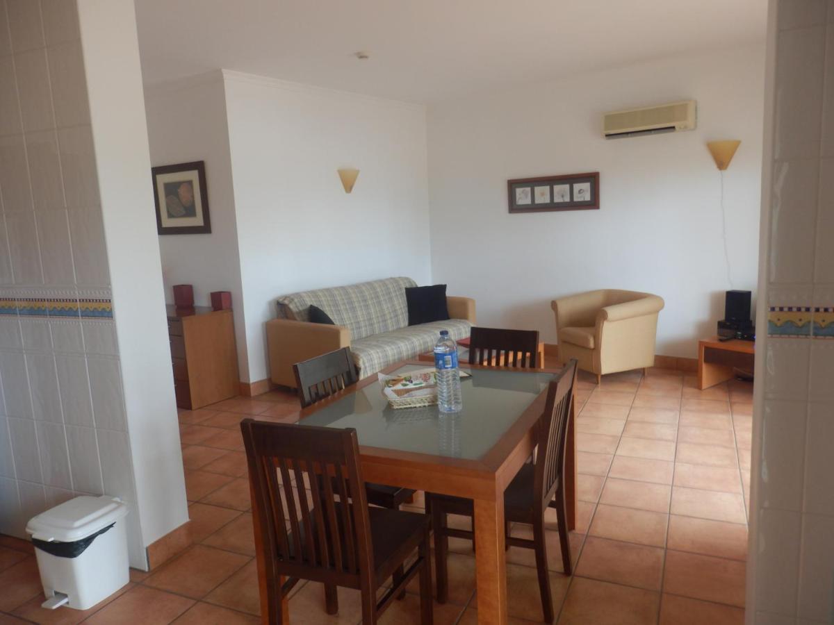 Bel Appartement Au Bord De La Mer De Porto De Mos Lagos Buitenkant foto