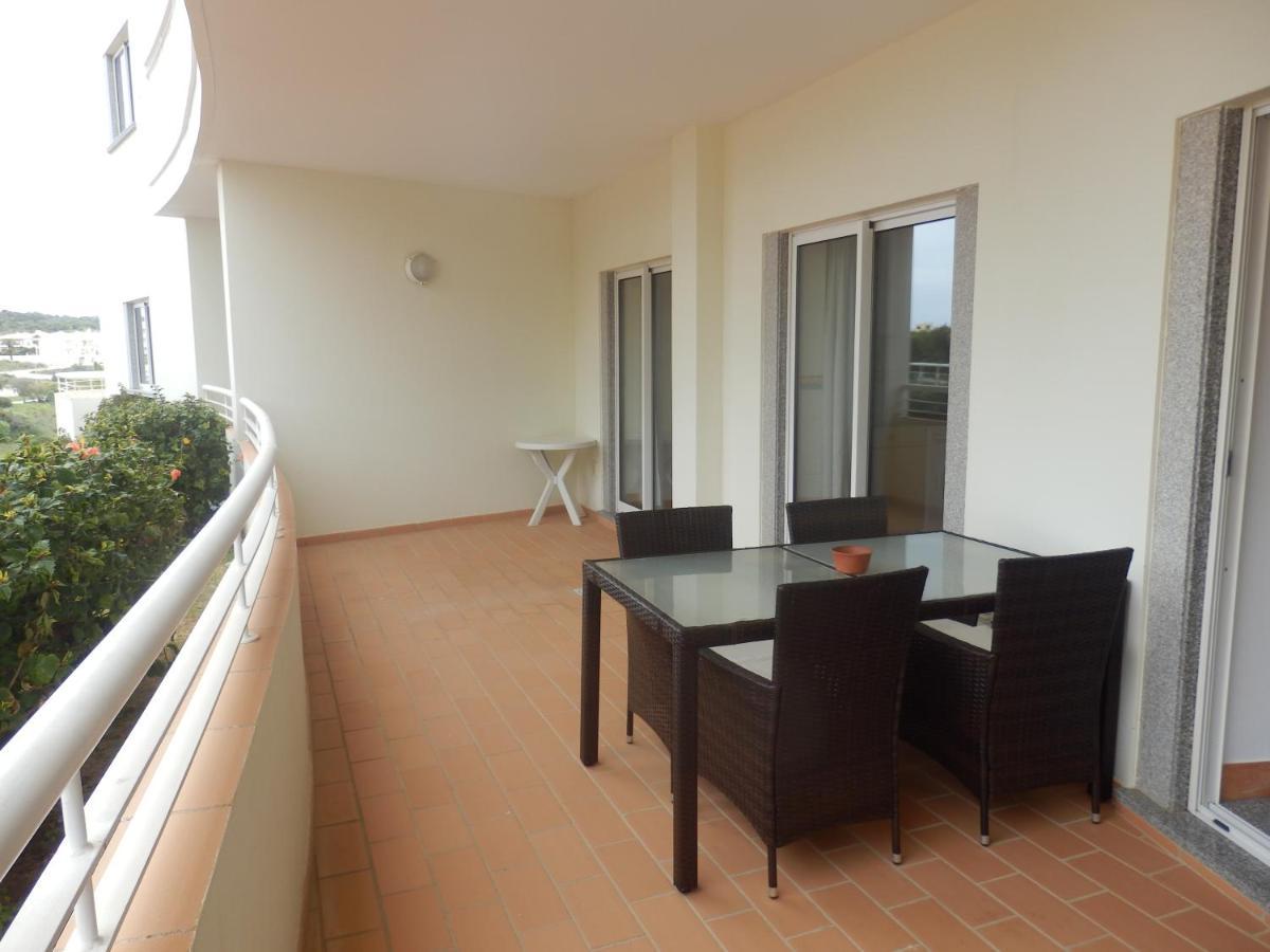 Bel Appartement Au Bord De La Mer De Porto De Mos Lagos Buitenkant foto