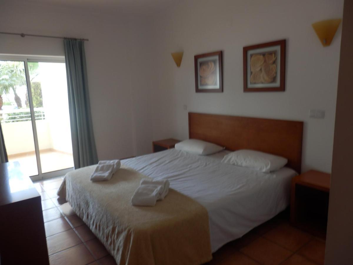 Bel Appartement Au Bord De La Mer De Porto De Mos Lagos Buitenkant foto